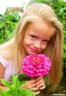 «Наш любимый цветок - Машулька!»