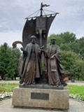 Памятник Петру и Февронии. Екатеринбург
