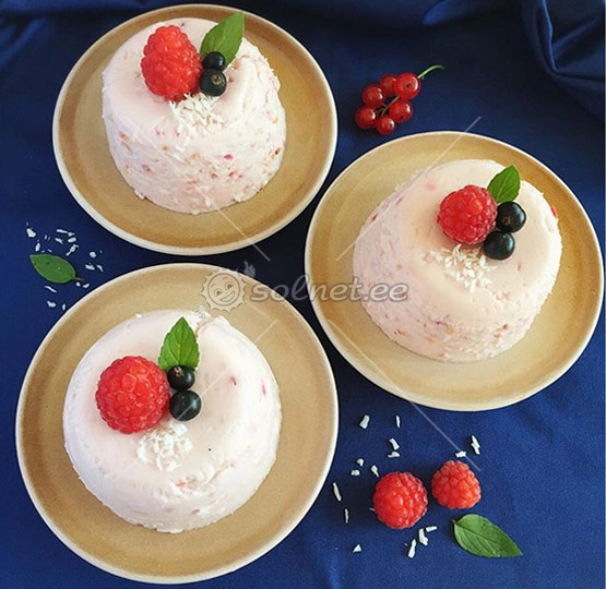 Малиново-йогуртовый десерт