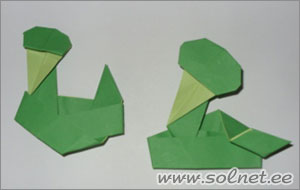 Змейка оригами