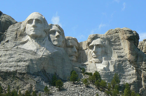 Гора Рашмор в США: Джордж Вашингтон, Томас Джефферсон, Теодор Рузвельт и Авраам Линкольн. Занимательная физика